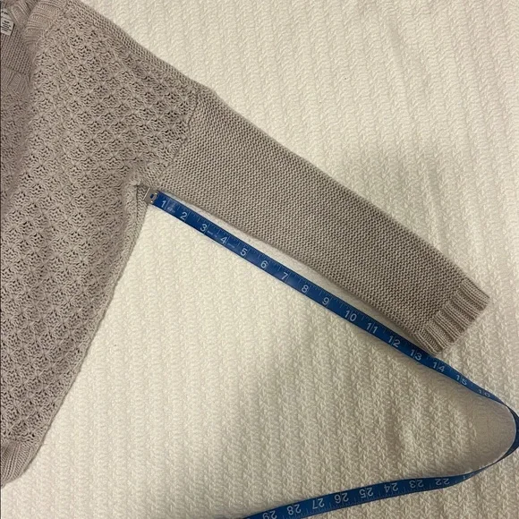 American Eagle Outfitters Taupe Knit Sweater - Size S - Picture 11 of 11